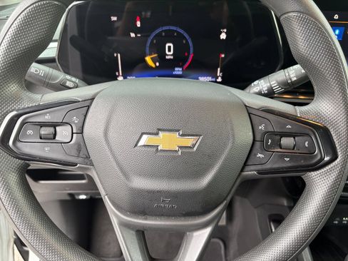 Used 2025 Chevrolet TrailBlazer LT FWD image 27