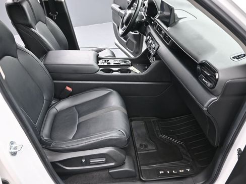 Certified 2024 Honda Pilot EX-L image 28