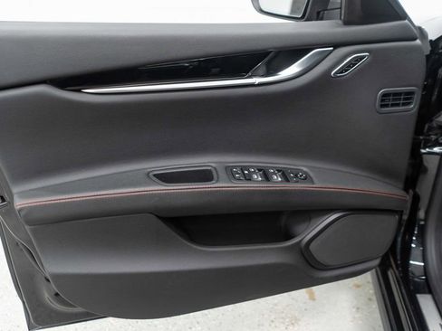 Used 2022 Maserati Ghibli Modena Q4 image 16