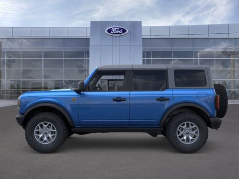 New 2025 Ford Bronco Badlands AWD/4WD image 3