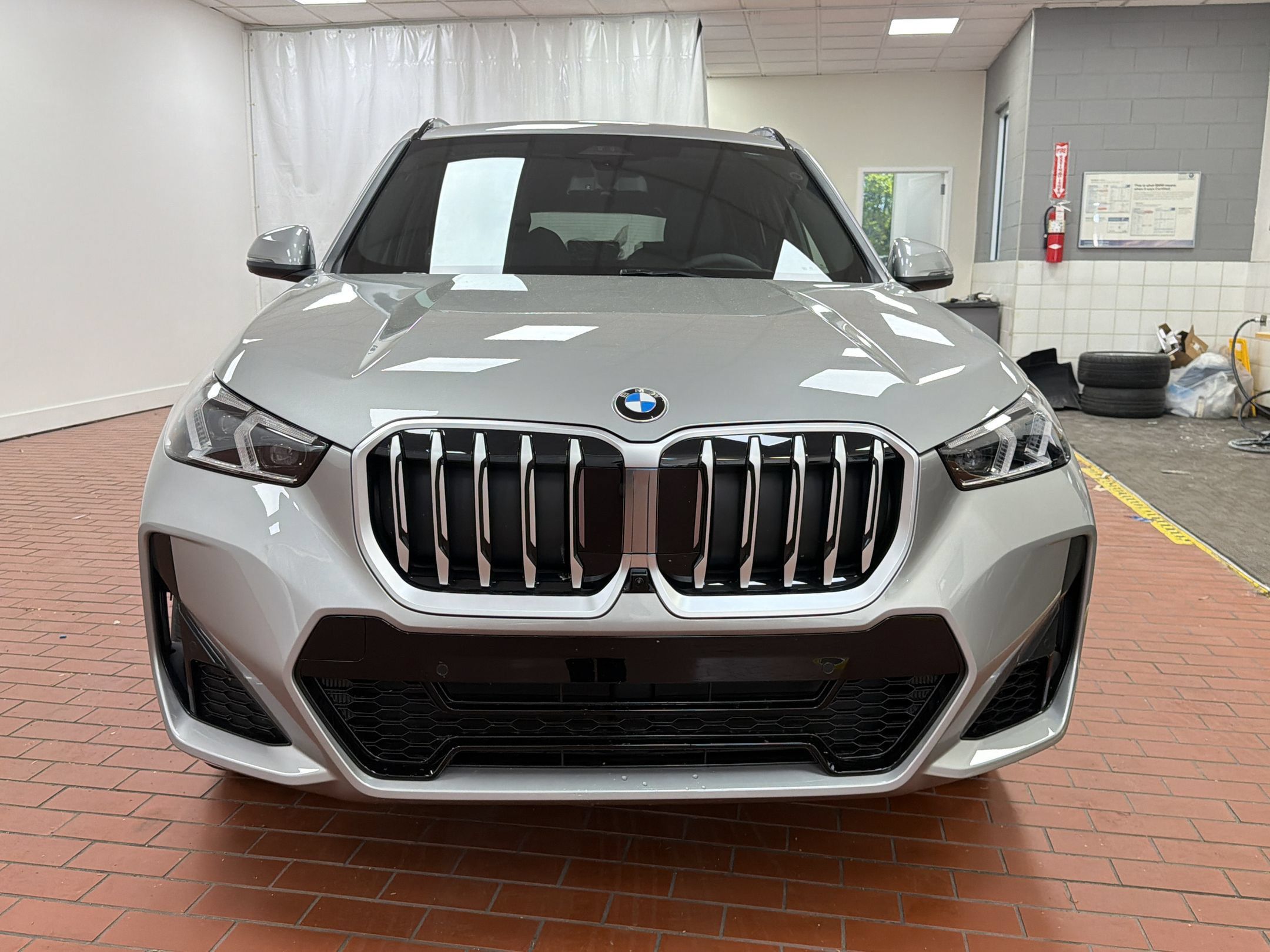 Used 2026 BMW X1 xDrive28i w/ Technology Package AWD/4WD image 6