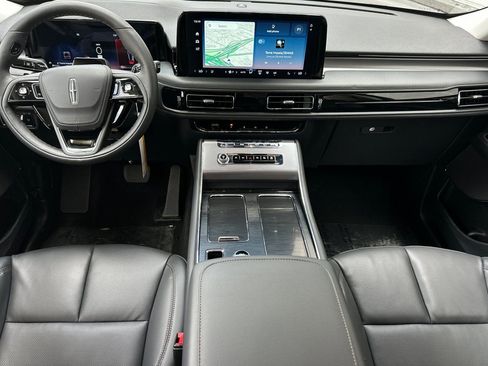 New 2026 Lincoln Aviator 2WD w/ Jet Appearance Package image 12