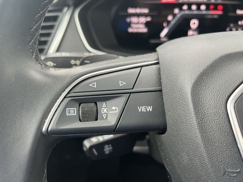 Used 2022 Audi Q5 2.0T Premium Plus w/ Premium Plus Package AWD/4WD image 19