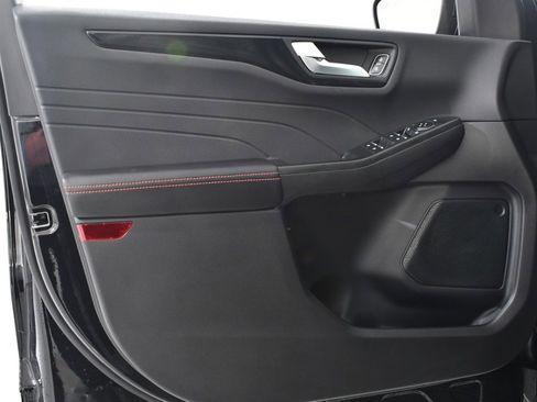 New 2025 Ford Escape ST-Line w/ Cold Weather Package image 22