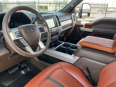 Used 2021 Ford F250 King Ranch w/ King Ranch Ultimate Package image 22