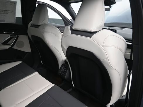 New 2026 BMW X1 xDrive28i w/ Convenience Package image 24