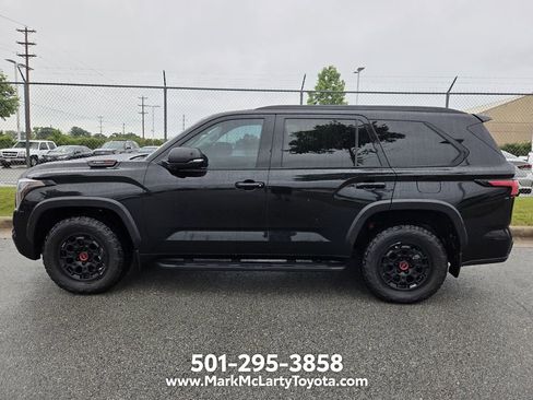 Used 2023 Toyota Sequoia TRD Pro AWD/4WD image 5