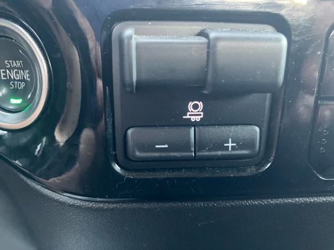 Used 2025 GMC Sierra 1500 Elevation AWD/4WD image 26