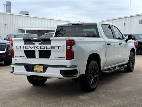 Used 2023 Chevrolet Silverado 1500 Custom w/ Rally Edition image 5