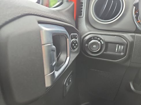 Used 2023 Jeep Wrangler Sport AWD/4WD image 21