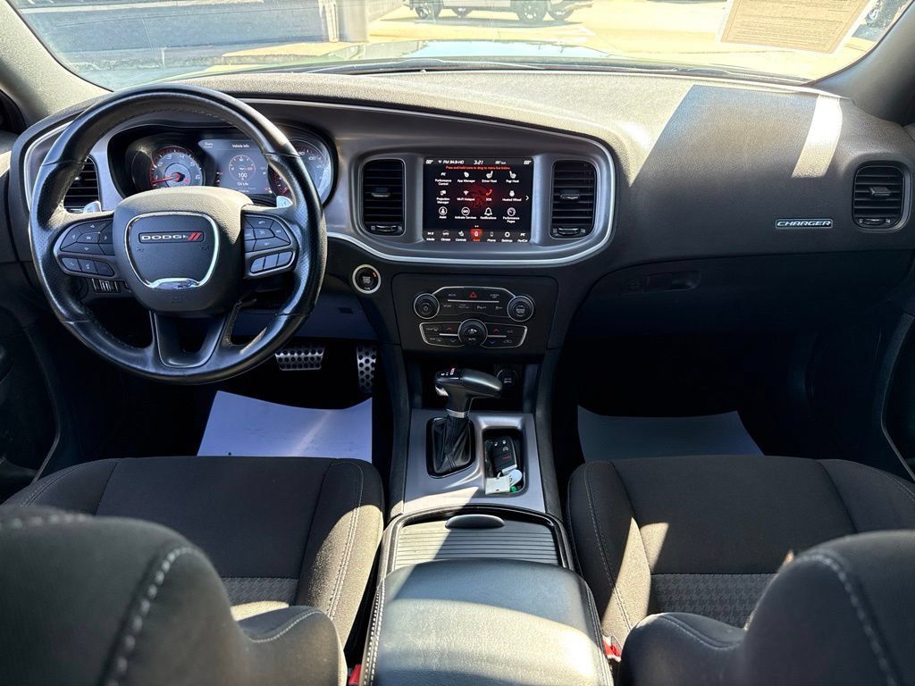 Used 2022 Dodge Charger R/T w/ Blacktop Package RWD image 38
