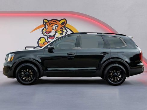 Used 2025 Kia Telluride AWD image 8