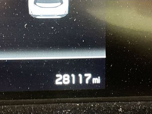 Used 2025 Kia Soul LX w/ LX Technology Package FWD image 14