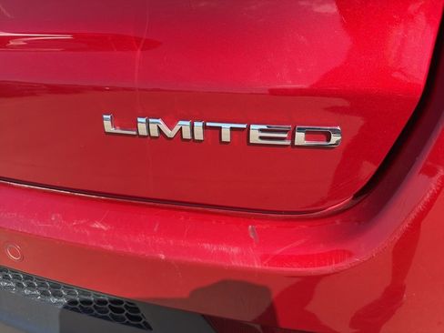 Used 2025 Jeep Compass Limited AWD/4WD image 11