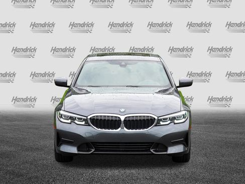 Used 2022 BMW 330i Sedan w/ Premium Package RWD image 3
