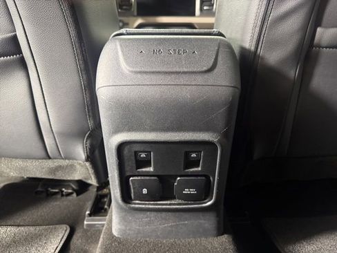 Used 2024 Ford Bronco Wildtrak AWD/4WD image 13