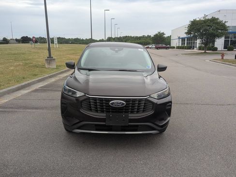 Used 2023 Ford Escape Active AWD/4WD image 8