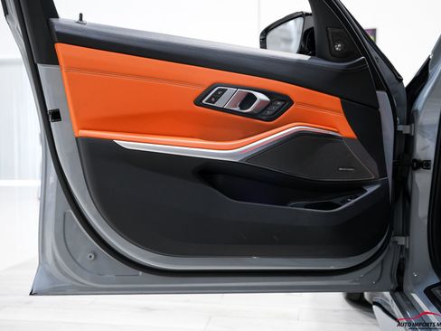 Used 2021 BMW M3 Sedan w/ Executive Package image 45