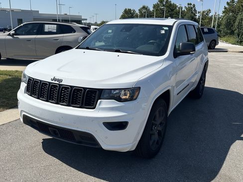 Used 2021 Jeep Grand Cherokee Limited w/ Quick Order Package 28K 80th AWD/4WD image 5