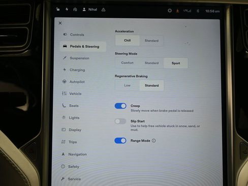 Used 2017 Tesla Model X 90D image 28