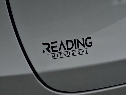 Used 2023 Tesla Model Y Long Range image 32