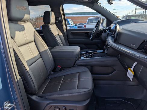 New 2026 Chevrolet Tahoe High Country image 10