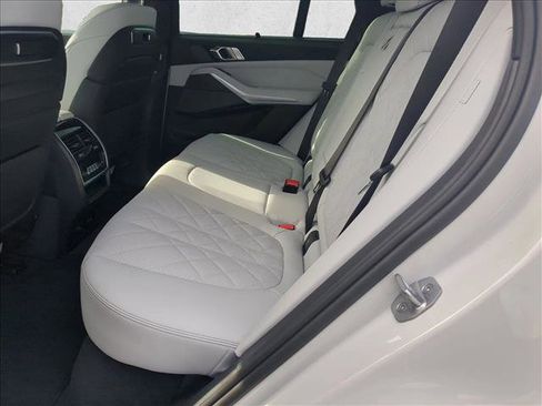 New 2026 BMW X5 xDrive50e w/ Executive Package image 16
