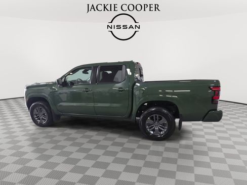 New 2026 Nissan Frontier SV w/ All-Weather Content Package AWD/4WD image 8