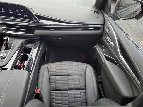 Used 2024 Cadillac Escalade V image 17