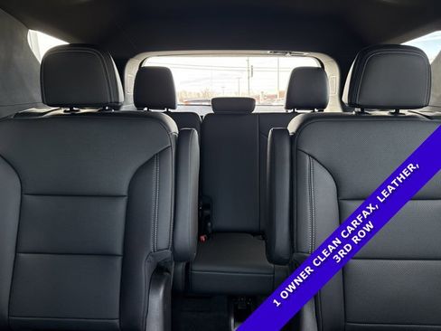 Used 2025 Chevrolet Traverse LT w/ Sun and Wheel Package image 21