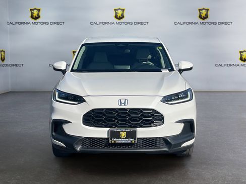 Used 2023 Honda HR-V LX image 8