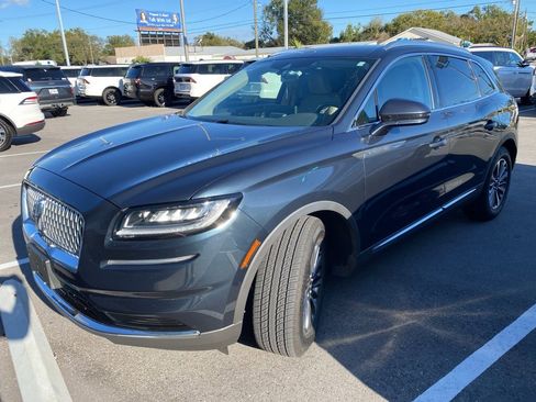 Used 2021 Lincoln Nautilus FWD w/ Equipment Group 101A image 2
