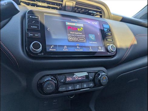 Used 2023 Nissan Kicks SR w/ SR Premium Package image 17