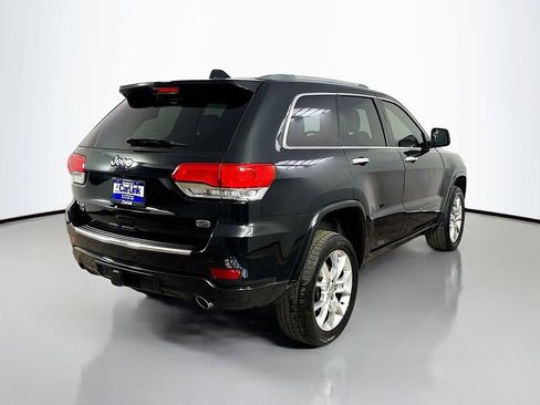 Used 2018 Jeep Grand Cherokee Overland AWD/4WD image 8