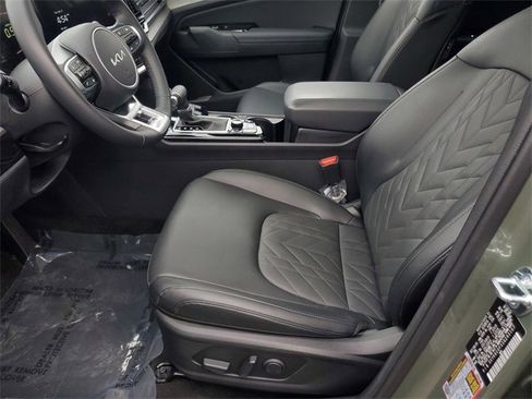 Used 2025 Kia Sportage X-Line w/ Premium Package image 18