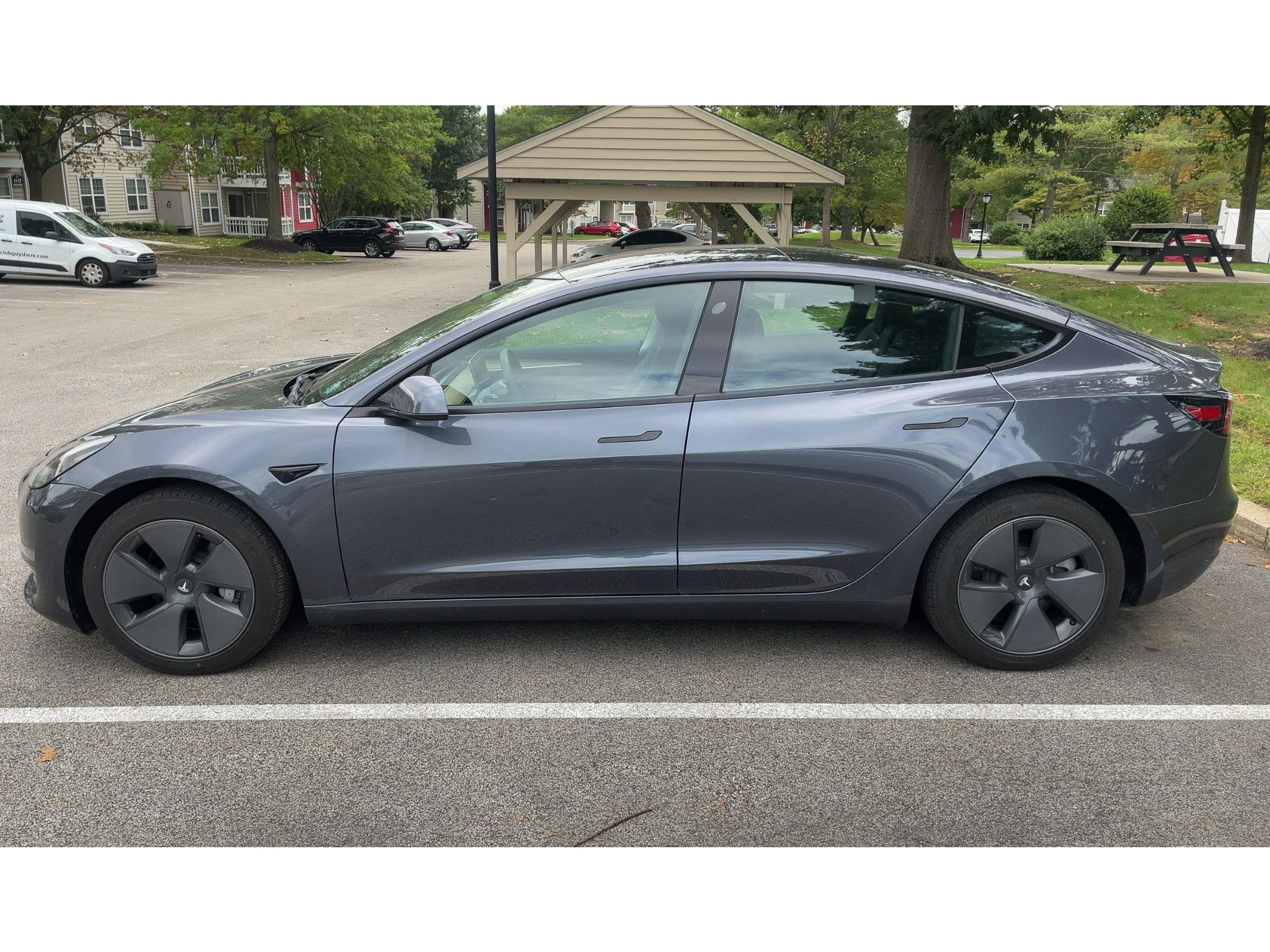 Used 2022 Tesla Model 3 Long Range AWD/4WD image 2