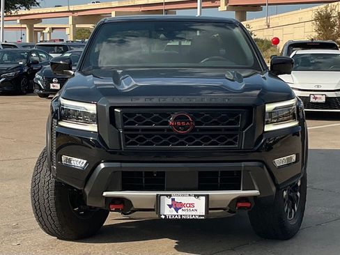 Used 2023 Nissan Frontier PRO-4X w/ Pro Convenience Package AWD/4WD image 2
