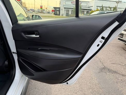 Used 2022 Toyota Corolla SE FWD image 22