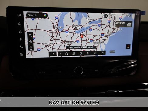 Used 2025 Mitsubishi Outlander SEL AWD/4WD image 3
