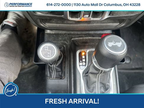 Used 2023 Jeep Wrangler Sahara w/ Cold Weather Group image 18