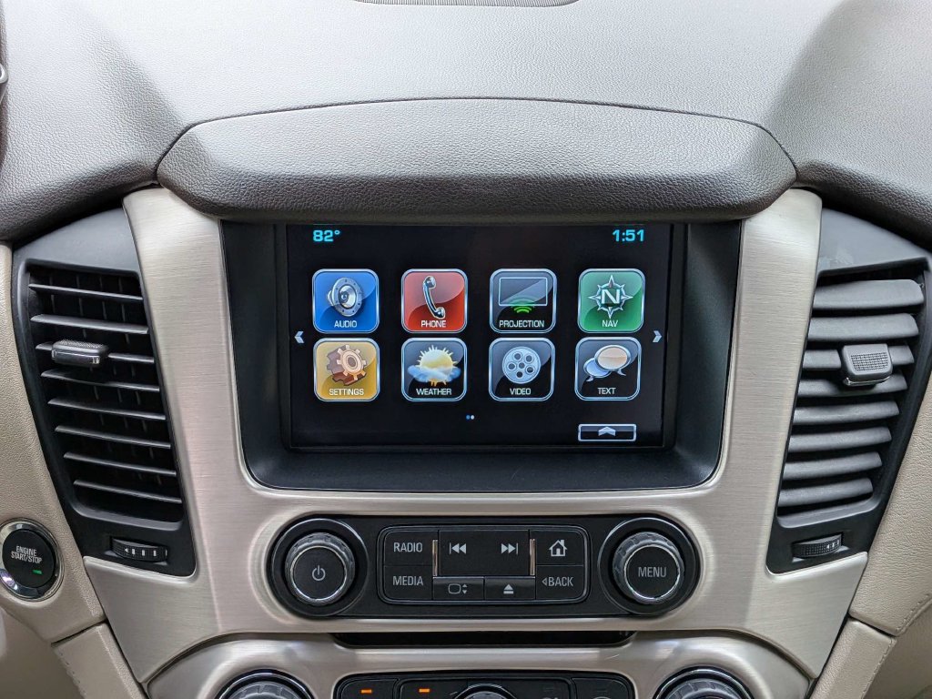 Used 2020 GMC Yukon Denali w/ Open Road Package RWD image 19