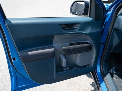 New 2026 Ford Maverick XL FWD image 16