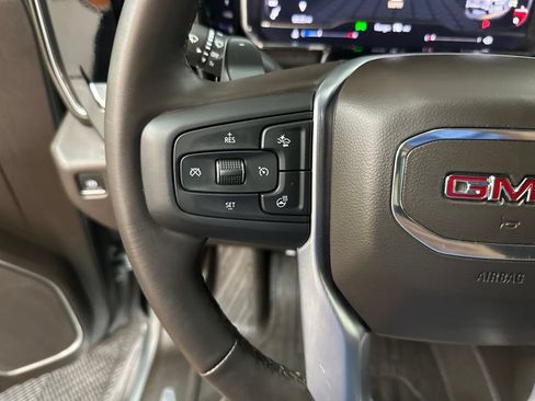 Used 2025 GMC Sierra 1500 SLT w/ SLT Premium Plus Package AWD/4WD image 15