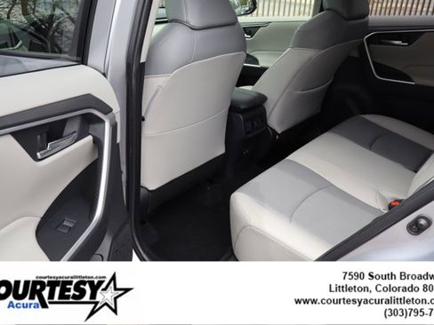 Used 2020 Toyota RAV4 XLE Premium AWD/4WD image 22