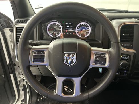 Used 2024 RAM 1500 Warlock AWD/4WD image 14