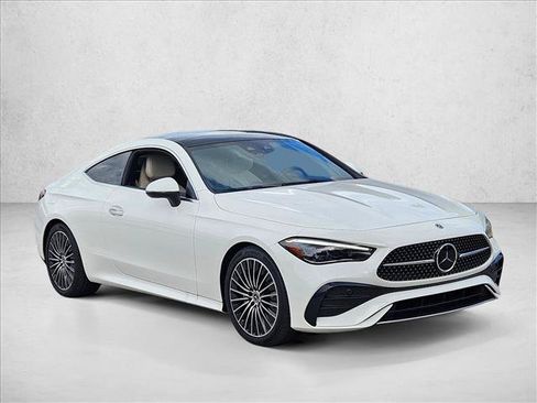 Used 2024 Mercedes-Benz CLE 300 4MATIC Coupe image 3