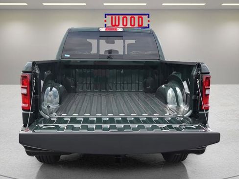 New 2026 RAM 1500 Express AWD/4WD image 10