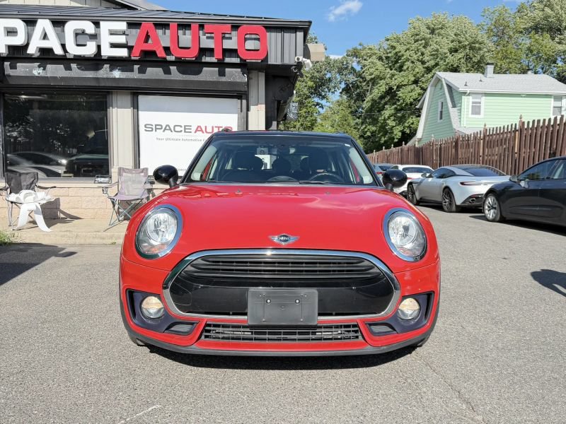 Used 2016 MINI Cooper Clubman FWD image 2