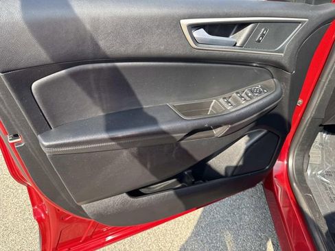 Used 2024 Ford Edge SEL image 20