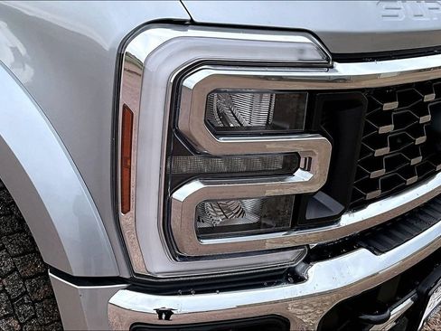 Certified 2024 Ford F450 Lariat w/ FX4 Off-Road Package AWD/4WD image 4